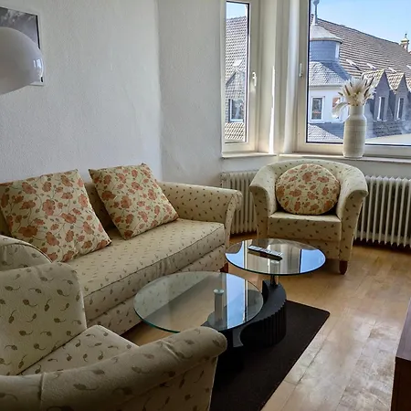 Historische Altbauwohnung Im Zentrum Von Detmold, Pauline Apartamento *