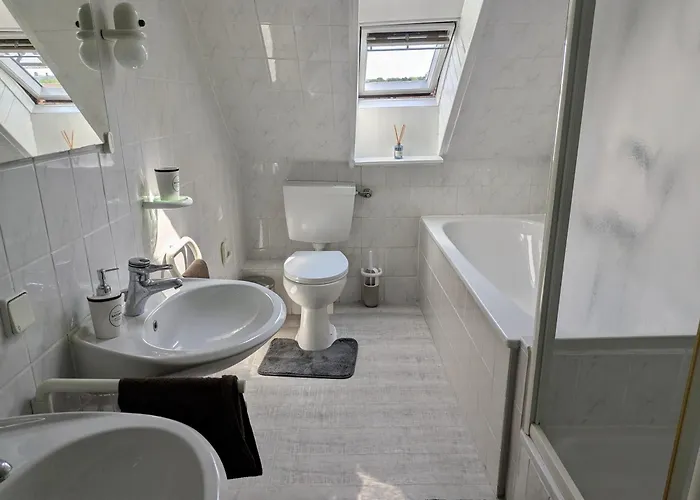 Historische Altbauwohnung Im Zentrum Von Detmold, Pauline شقة *